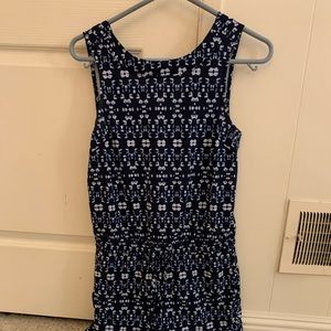 Athleta Romper with side pockets